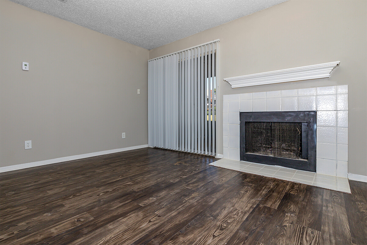 Palisades at Bear Creek Apartments in Euless, TX